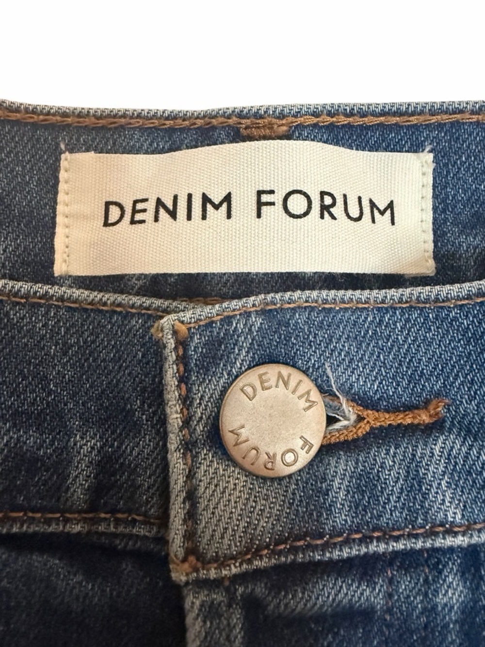 Denim Forum The Arlo Hi-Rise Straight Jean - Picture 7 of 8